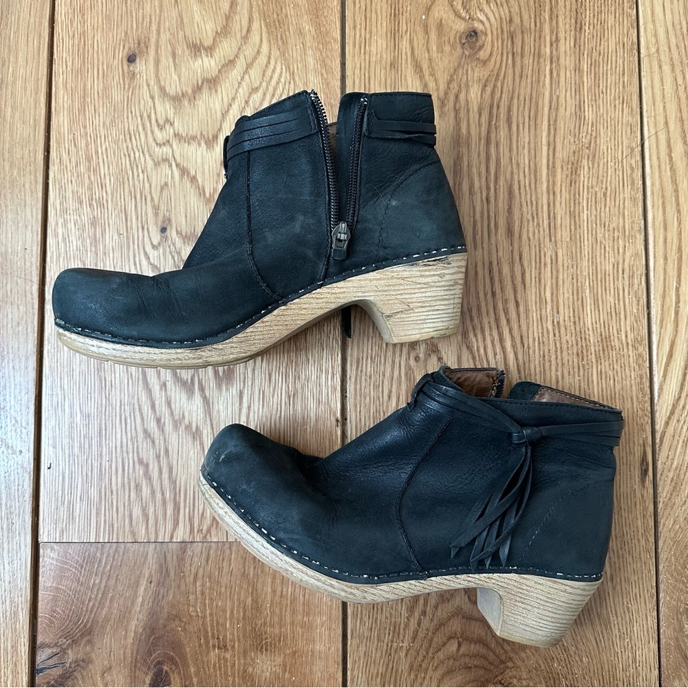 DANSKO | Tassle ankle bootie size 37